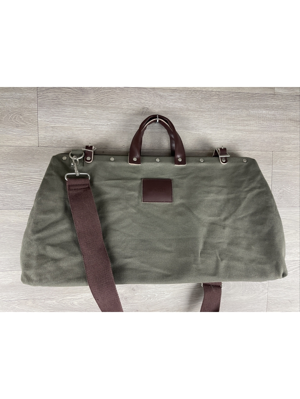 Line of Trade Gentlemen/Unisex Large Olive Green Canvas Weekender Duffel Bag